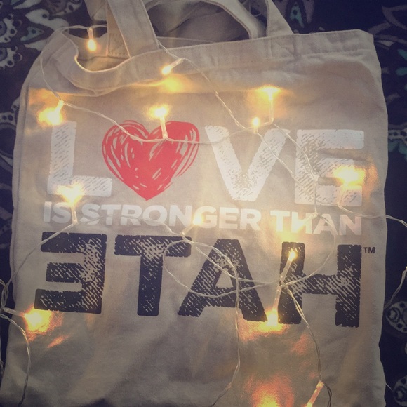 Beige Tote Bag - Picture 1 of 1